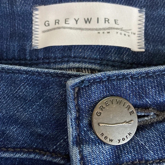 Greywire Grammercy Skinny Jeans - Size 31 - Picture 5 of 10